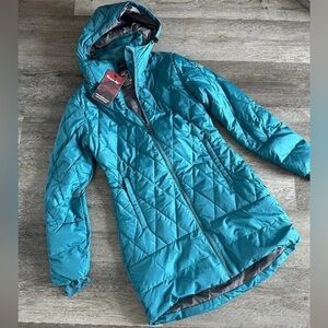 NEW Womens Jacket Coat Moosejaw Size Small
New with tags
Insulated and Hooded
